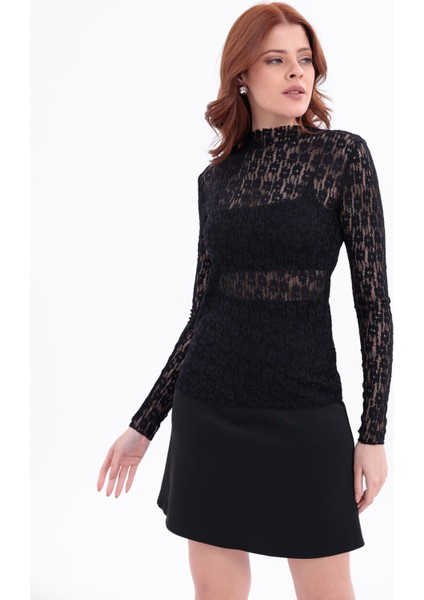 Kadın Siyah Uzun Kollu Yarım Balıkçı Yaka Bluz fırsatları