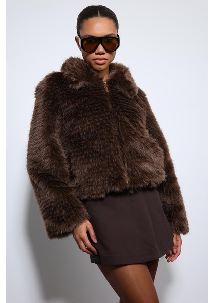 Kahve Peluş Görünümlü Mont fırsatları