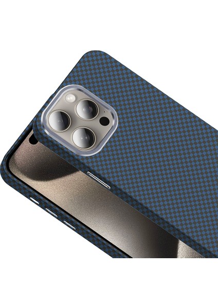 iPhone 15 Pro Kılıf Magsafe Şarj Özellikli Karbon Fiber Görünümlü Snel Gros Kapak - Gold-Siyah fırsatları