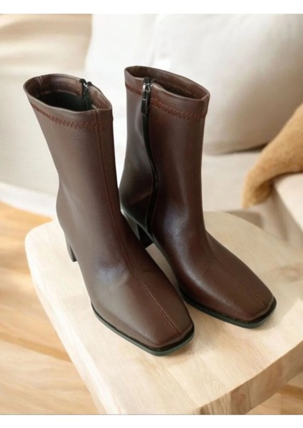 Shaxır Küt Burun Kalın Topuk Kadın Streç Bot fırsatları