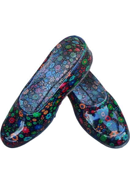 Çiçekli Lastik Ayakkabı