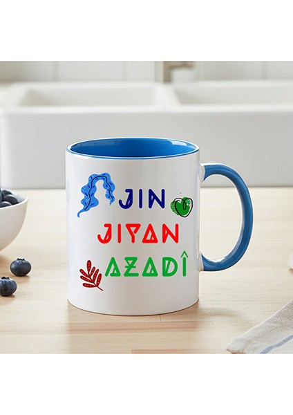 Jin Jiyan Azadi Tasarımlı Mavi Renkli Klasik Kupa Bardağı - Jin Jiyan Azadi Mavi Renkli Kupa Bardak