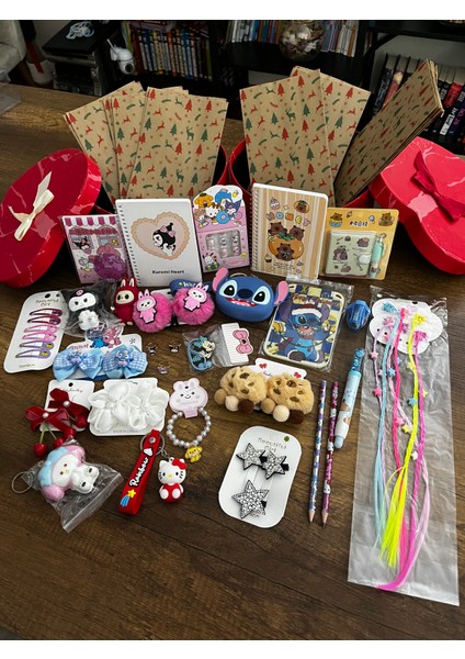 Çocuk Advent Calendar Kuromi Labbu Stich Capybara Hellokitty Yılbaşı Christmas Advent Calender 24'lü