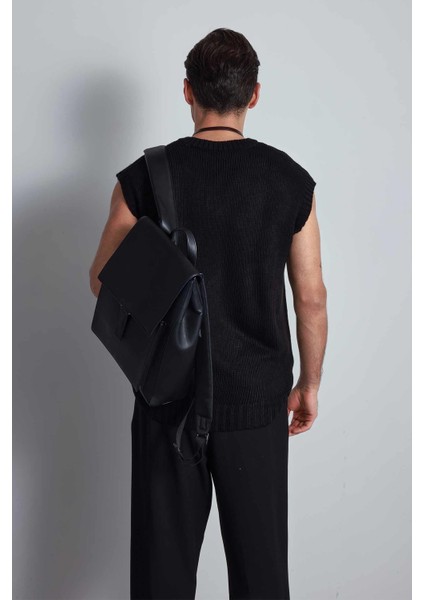 Erkek Oversize V Yaka Triko Süveter Siyah indirimleri