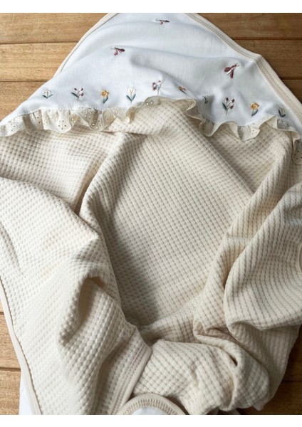 Turp 10'lu Waffle Çiçekli Lüx Hastane Çıkışı Bej modelleri