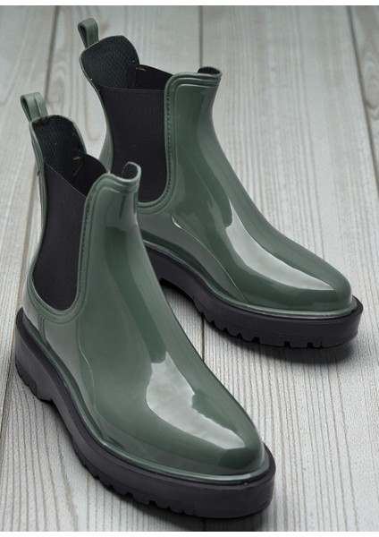 300-50 Ortopedik Taban Lastikli Günlük Kadın Bot Plastik Bot Su Geçirmez Kadın Bot