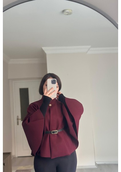 Kadın Gold Düğme Detaylı Kemerli Panço fiyatları