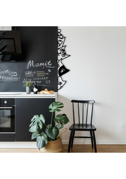 Kenar Kedileri Temalı Ahşap Duvar Tablosu