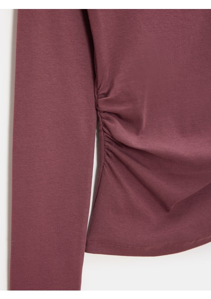 31401 Büzgülü Kayık Yaka Top-Mürdüm modelleri