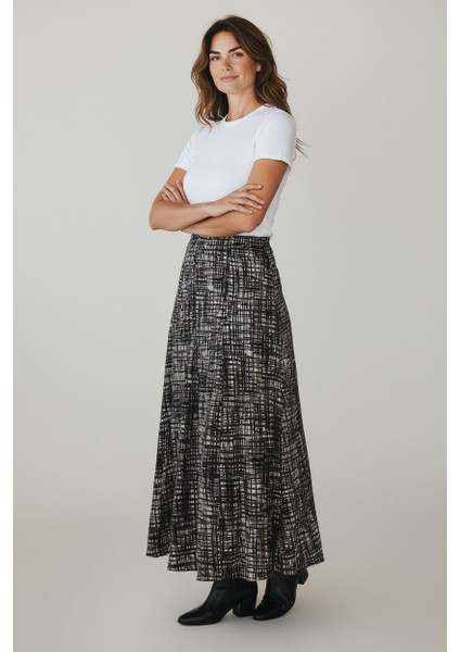 Kadın Beli Lastikli Desenli Sekiz Parça Balık Etek