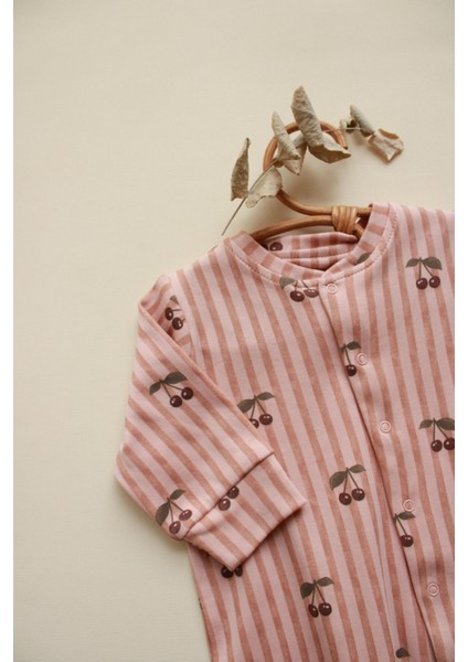 Stripe Cherry Serisi Tulum