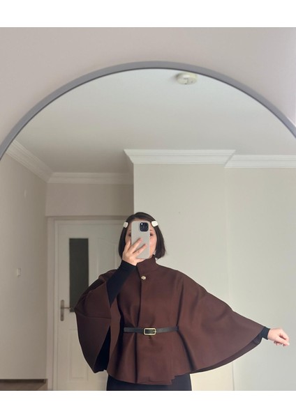 Kadın Gold Düğme Detaylı Kemerli Panço