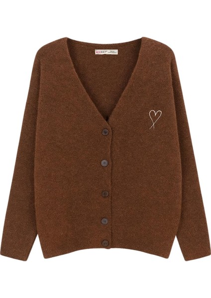 6953 Kadın Oversize Yün Karışımlı Premium Kalp Nakışlı Hırka Kahve