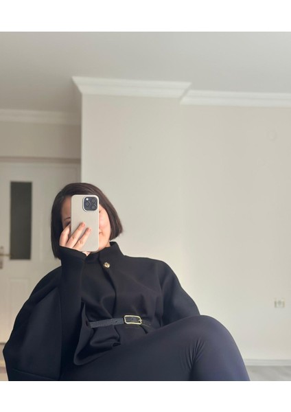 Kadın Gold Düğme Detaylı Kemerli Panço fırsatları