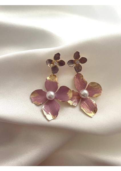 925 Ayar Gümüş Çiçek Desenli Küpe