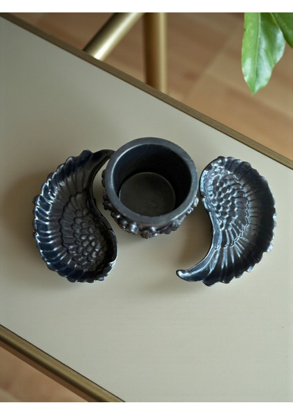 3’lü Dekoratif Set, Kanat Figürlü Tasarım ve Modern Vazo ile Şık Ev Aksesuarı, Ev Ofis Dekoru modelleri