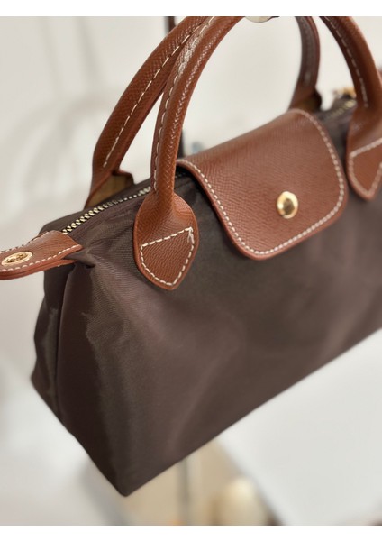 Kahve Paraşüt Kumaş Taba Saplı El ve Omuz Çantası modelleri