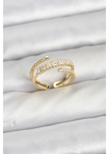 Pirinç Gold Renk Sıralı Baget Zirkon Taşlı Kadın Yüzük