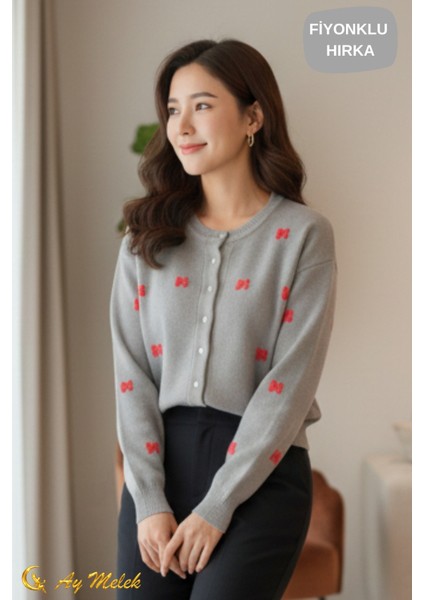 Kadın Triko Hırka Düğmeli Bisiklet Yaka Kısa Fiyonk Detaylı Hırka indirimleri