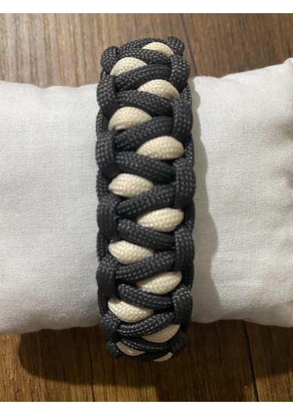 Gri Krem Paracord Bileklik modelleri