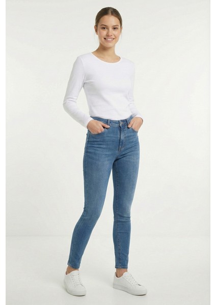 Kadın Uzun Kollu Bisiklet Yaka Tişört Beyaz