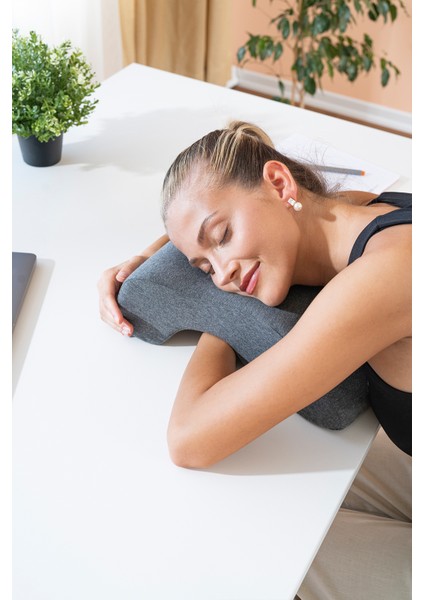 Konforlu Visco Çok Amaçlı Dinlenme Yastığı 33X26X12CM