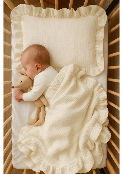 %100 Pamuk Krem Renk 4 Kat Müslin Fırfırlı Bebek Yastık Kılıfı ve Bebek Battaniyesi (100X100)