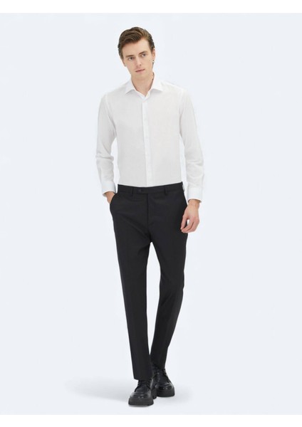 Beyaz Regular Fit Dokuma Klasik Pamuk Karışımlı Gömlek fırsatları