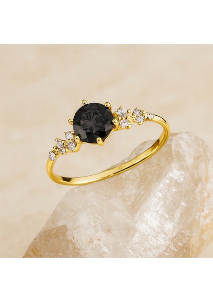 14 Ayar Altın Minimal Siyah Oniks Yüzük modelleri