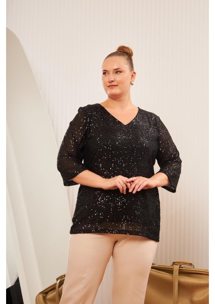 BÜYÜK BEDEN PUL PAYET BLUZ SİYAH fiyatları