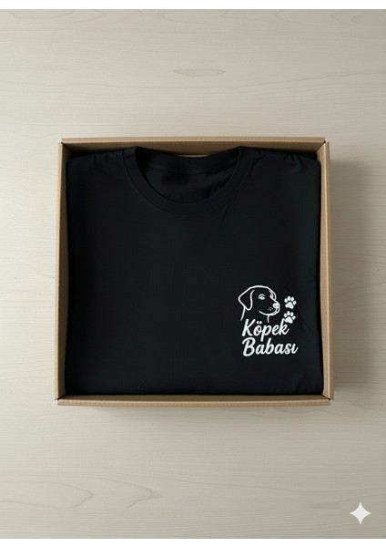 Köpek Babası Özel Tasarım Hediye Seti | Baskılı Tişört + El Yapımı Örgü + Aksesuar