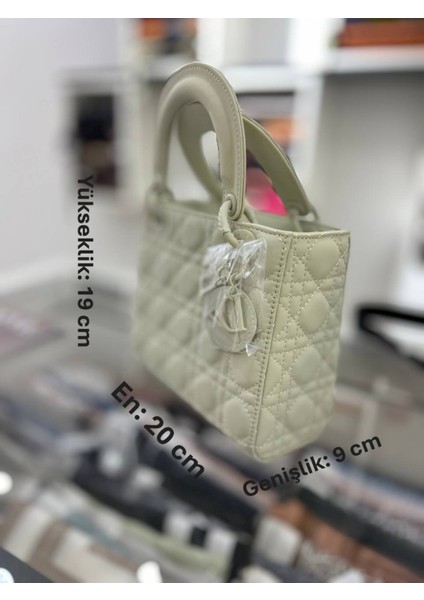 Bej Aksesuar Detaylı El Çantası fiyatları