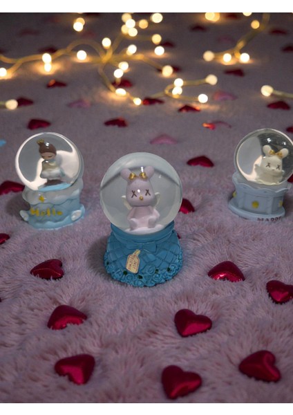 Küçük Boy Pilli Işıklı Kar Küresi – Işıklı, Dekoratif, Hediye Seçeneği