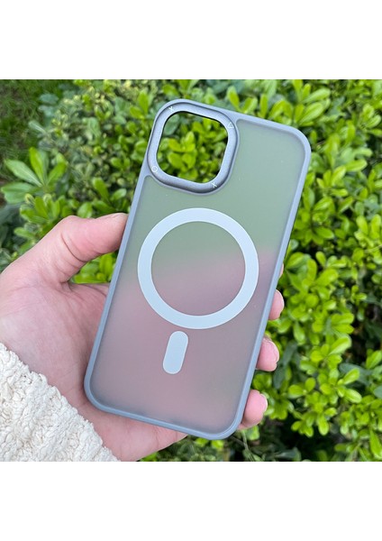Apple iPhone 12/12 Pro Kılıf Magsafe Wireless Şarj Özellikli Kamera Detaylı Mat Silikon Kapak fiyatları