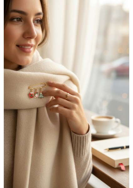 Yılbaşı Temalı Broş