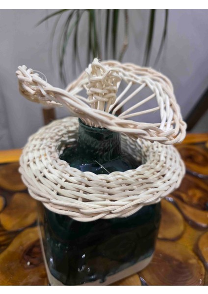 El Yapımı Rattan Çiçek Detaylı Mini Seramik Vazo – Dekoratif Boho Obje fiyatları