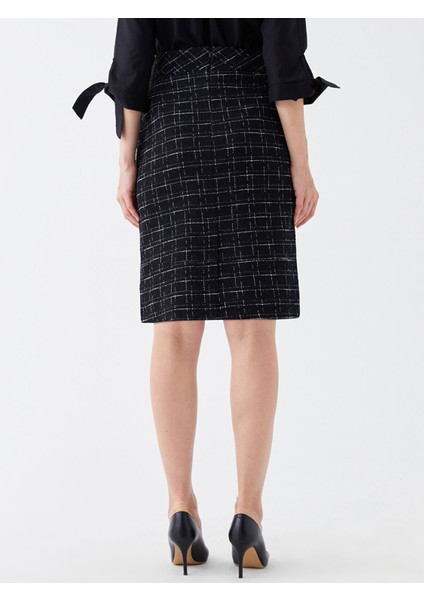 Yeni Sezon Dar Fit Desenli Kadın Etek fırsatları