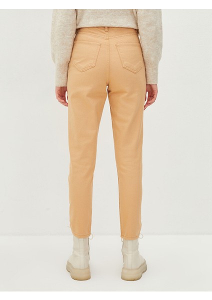 Yeni Sezon Yüksel Bel Mom Fit Cep Detaylı Kadın Jean Pantolon indirimleri