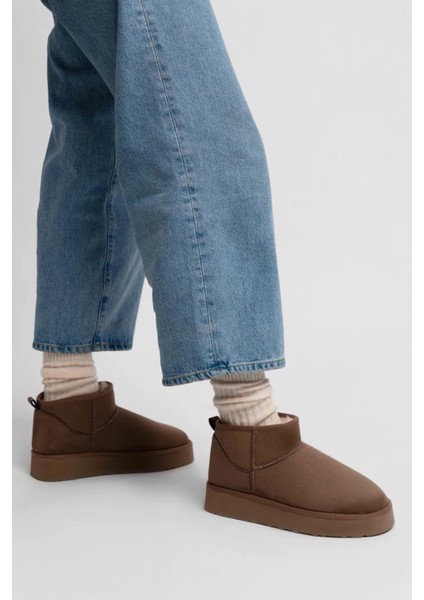 BROOKE KADIN BOT VİZON indirimleri