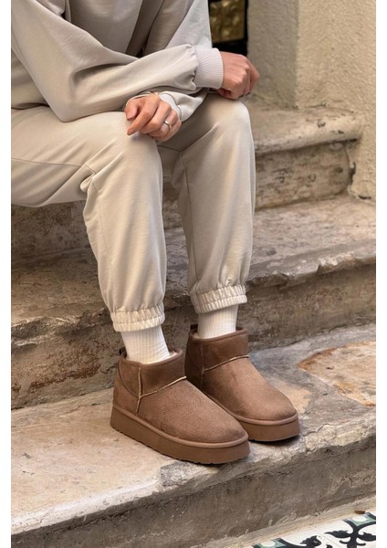 BROOKE KADIN BOT VİZON