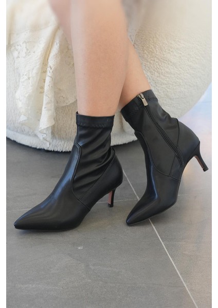 CARMELLA TOPUKLU STREÇ KADIN BOT SİYAH indirimleri