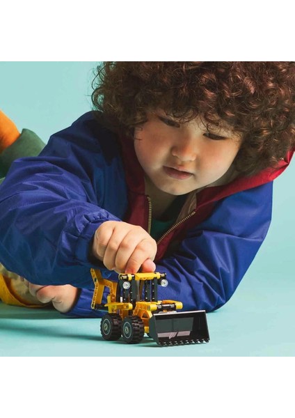 Bfs LEGO Technic Kazıcı Yükleyici 42197 fırsatları