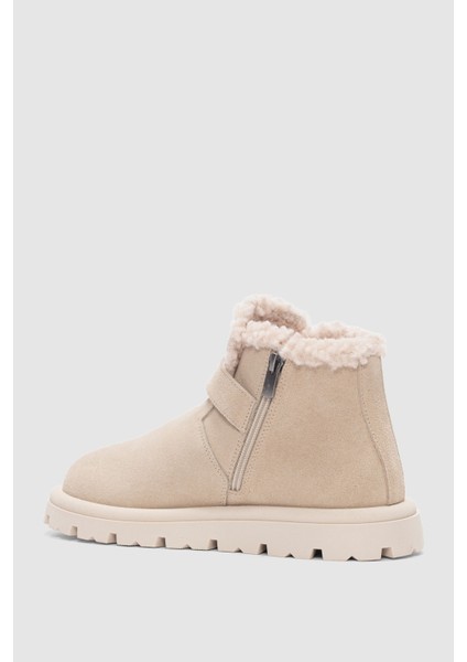 Luva Hakiki Deri Ayarlanabilir Toka Detaylı Yandan Fermuarlı Kadın Bot- Bej Süet fırsatları