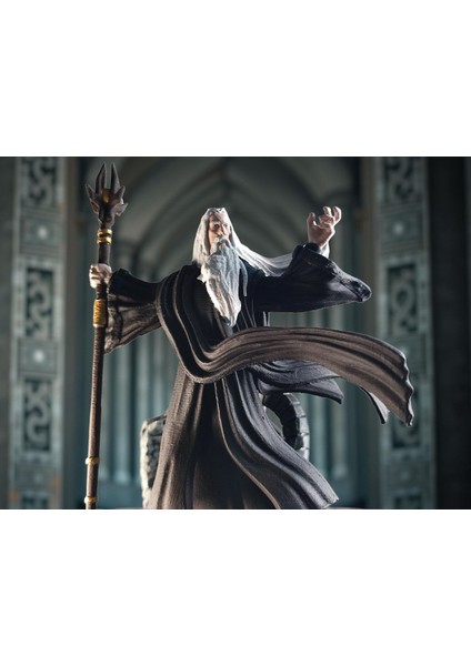Saruman Figürü | Yüzüklerin Efendisi Koleksiyon Figürü | Fantastik Dekor (15 Cm)