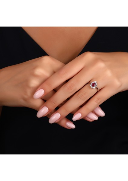 0.07 Karat Yakut Taşlı Pırlanta Yüzük modelleri