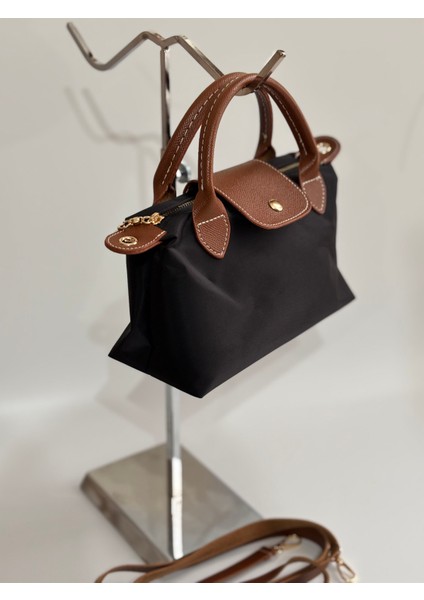 Siyah Paraşüt Kahve Saplı El ve Omuz Çantası indirimleri