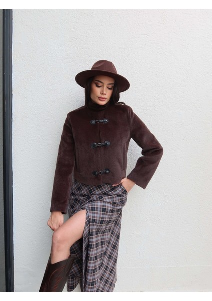 Deri Toka Detay Yün Dokulu Kısa Kaban fırsatları