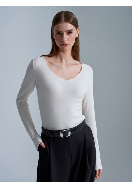 10842 V Yaka Kaşmir Karışımlı Triko Kazak-Ekru modelleri