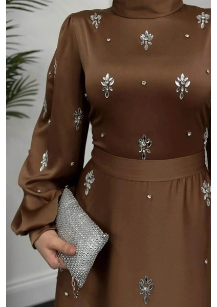 Nove Taşlı Saten Kloş Abiye- Kahverengi fırsatları