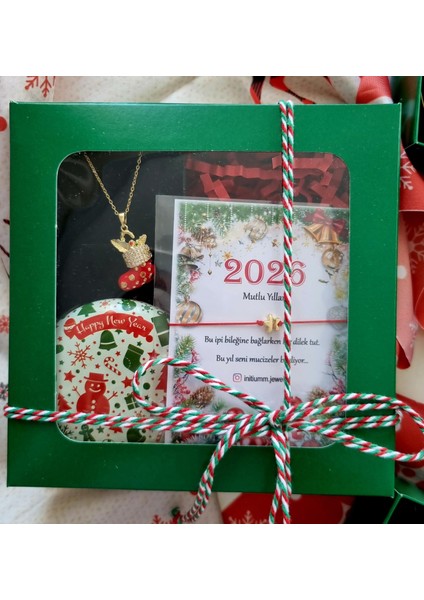 Yeni Yıl Temalı Hediye Seti (Yeni Yıl Kolye,metal Kutulu Mum,şans Bilekliği) modelleri